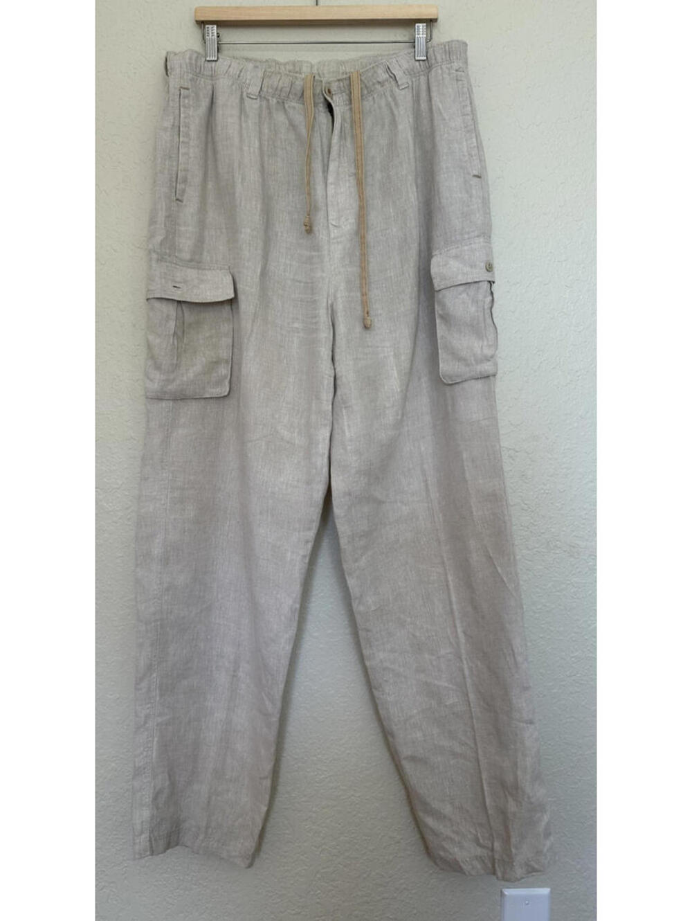Tommy Bahama Linen Cargo Pants Mens XL Beige Drawstring Relaxed Fit Preppy